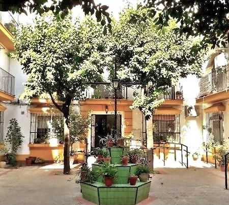 Roberta'S Guest House Sevilla Buitenkant foto
